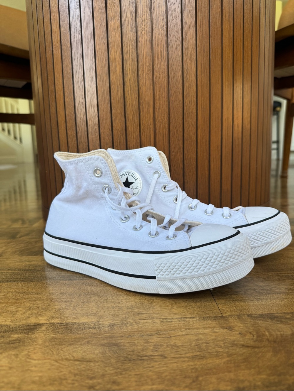 Converse Platform Chuck Taylor All Star High Top Sneakers in White 7.5